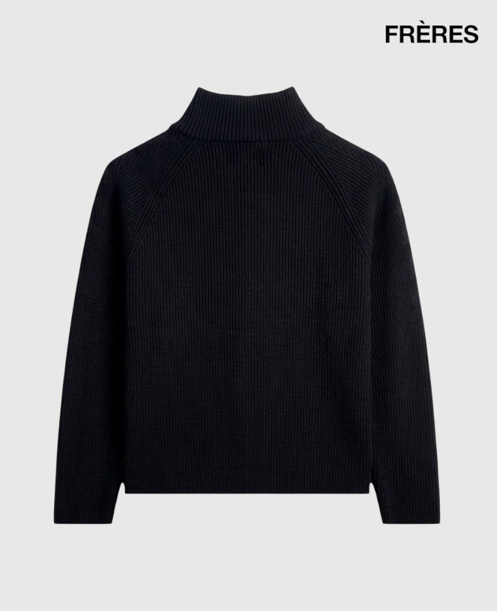 SWEATER CON CIERRE